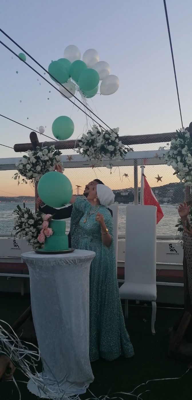 Teknede Nişan Organizasyonu