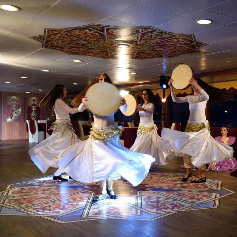 Teknede Türk Gecesi Organizasyonu